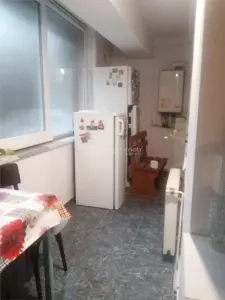 Apartament 4 decomandat, parter, balcon, CT - Rotoda - Calea Bucuresti - foto 3