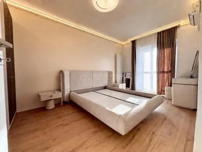 Apartament 3 camere bloc nou - 68 mp  util + balcon 10 mp - Mobilat si utilat - foto 6