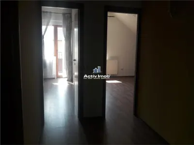 Vila- P+E  4 Camere , 2 bai- Sanpetru Brasov - foto 18