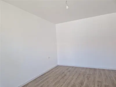 Casa P+E eleganta, 2024, teren 240 mp - zona centrala - foto 3