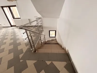 Spatiu comercial ultracentral - 250-750 mp - Vitrina la Strada Primariei - Vizibilitate excelenta - foto 10