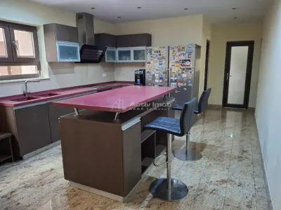 Vila - 10 camere - s. utila 539 mp - teren 764 mp - Tineretului - foto 5
