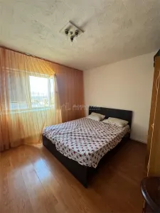 3 camere - 2 bai - Etaj 4 - foto 5