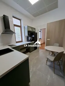Vila  16 camere pretabil pentru firma Foisorul de Foc - foto 2