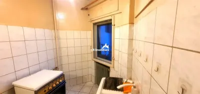 Apartament 3 camere Piata Sfanta Vineri - foto 7