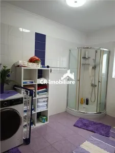 Cas Vila Azuga stare foarte buna zona linistita la cheie - foto 13