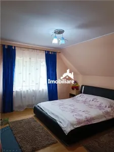 Cas Vila Azuga stare foarte buna zona linistita la cheie - foto 6