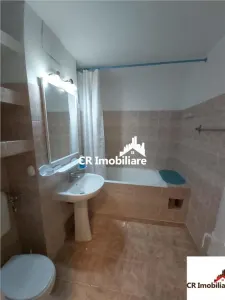 De vanzare  Apartament 4 camere Unirii - foto 3