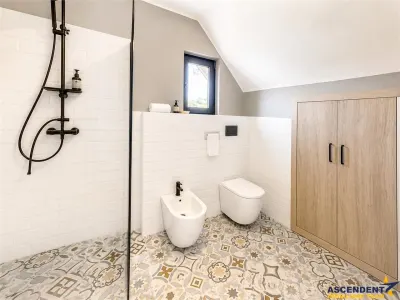 Constructie noua,elegant finisata si echipata,parc privat:1.500 mp, Persani, Brasov - foto 15