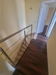 Apartament 5 camere  cu scara interioara tip  penthouse -doua etaje - foto 16