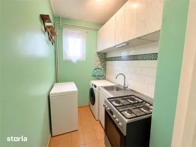 Vand apartament cu 2 camere pe strada Pomilor, et. 2, in Reghin - foto 3