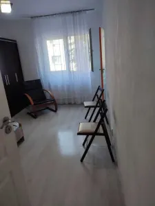 Garsonieră de închiriat â€“ 30 mp, decomandată, Tudor Vladimirescu - foto 5