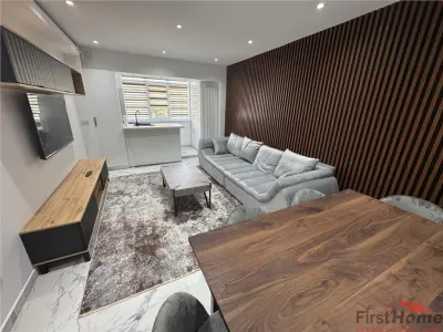 Ap 3 cam,renovat 2025, ultracentral - scoala 9- ultracentral - etaj 2 - foto 3