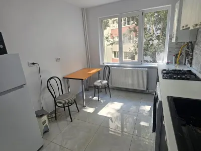 Apartament 3 camere renovat recent, 77 mp, langa Mega Mall si Arena Nationala - foto 6