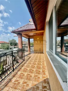 Aparatorii Patriei Vila P+1, NEMOBILATA - Bucuresti