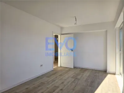 Apartament cu 2 camere, decomandat, bloc nou, Comision 0, zona Galata - foto 2