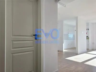 Apartament cu o camera de vanzare, bloc nou, lift, zona Galata Iasi - foto 5