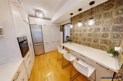 Spatialitate si confort: apartament 4 camere, Central, Brasov: FILM & 3D - foto 12