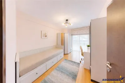 Spatialitate si confort: apartament 4 camere, Central, Brasov: FILM & 3D - foto 7