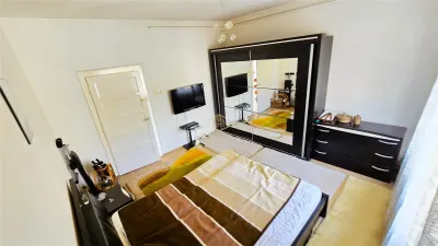 Central | 3 camere decomandate + curte proprie de 35 mÂ²  | Etaj 1 - foto 5