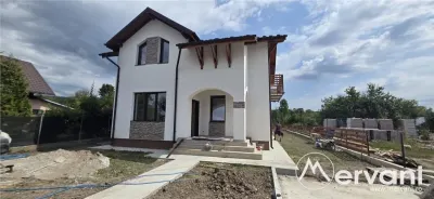 Vila cu 4 camere de vanzare  in Brebu - Brebu