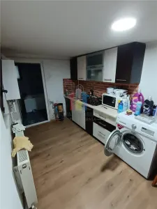 Piata Saraca-Casa 3 cam Caramida 100mp utili toate utilitatile teren 196 mp - foto 4