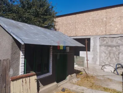 Casa 4 camere, teren 2100 mp, deschidere 18 m, Unirea - foto 3