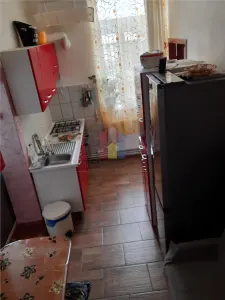 Apartament la curte 2 camere, 77 mp, Centru Istoric - foto 9