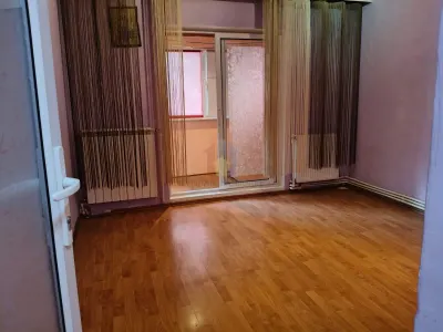 Ap 2 cam, conf 1, Buzaului Parter cu balcon, LIBER - foto 2