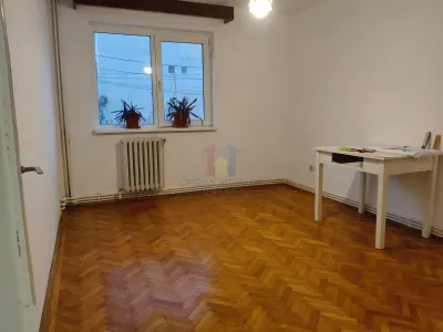 LIBER! 2 camere Confort 1, etaj 1, Hipodrom - foto 2