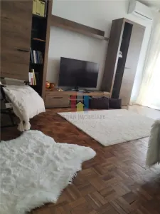 2 camere Decomandat, Mobilat si Utilat, Independentei - Scolilor - foto 1