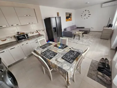 Casa Cazasu, 1 camera, teren 300 mp, mobilata si utilata - foto 3