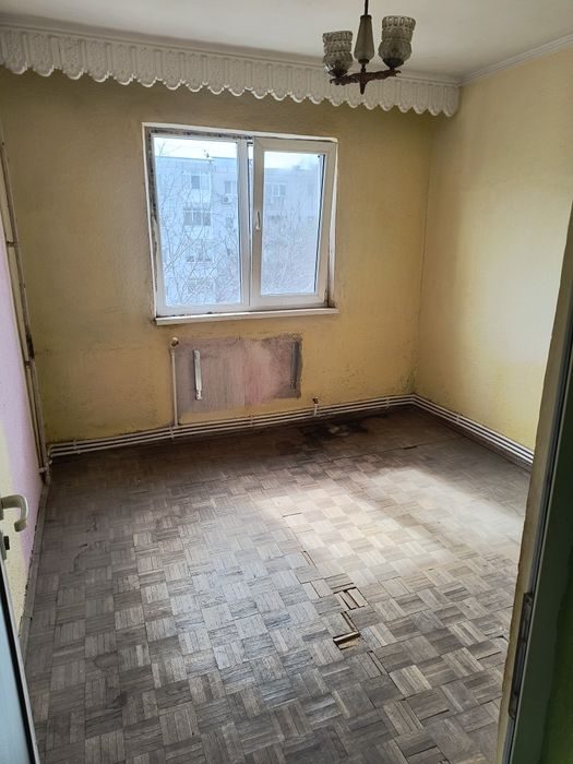 Ap.2 cam, conf 2, Vizitu 1, etaj 3, LIBER - Braila