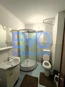 Apartament de inchiriat cu 3 camere, mobilat si utilat,  Gara - foto 5