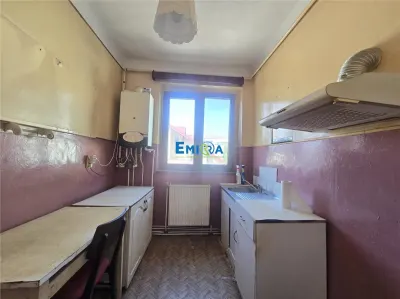 Apartament de vanzare ultracentral Bacau, etaj 1, pozitie premium - foto 9