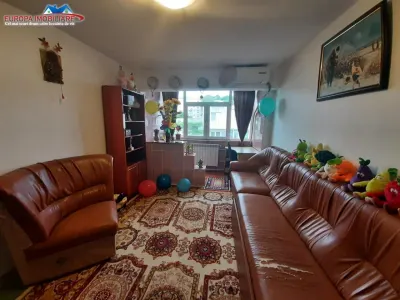 Apartament 3 camere de vanzare zona Vest Tulcea - Tulcea