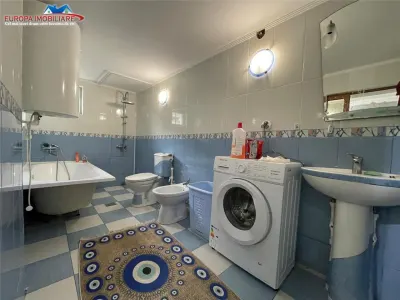 Casa de vanzare zona centrala-Tulcea - foto 11