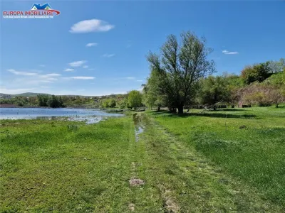 Teren cu deschidere la lac de vanzare in localitatea Somova Tulcea - foto 10