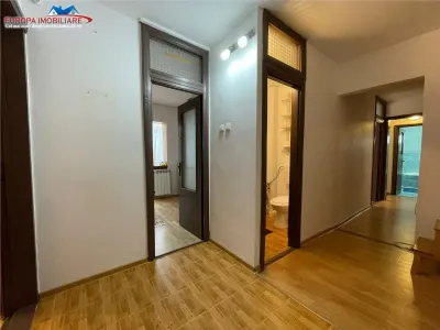Apartament 3 camere de vanzare zona C5 Tulcea - foto 13