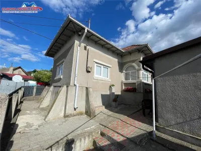 Casa de vanzare zona Alexandru cel Bun Tulcea - foto 2