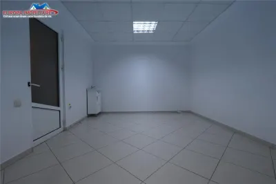 Spatiu de vanzare Str. Gavrilov Corneliu Tulcea - foto 2