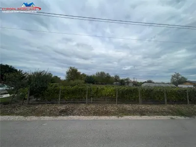 Teren de vanzare in localitatea Iazurile judetul Tulcea - foto 3