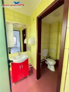 Spatiu de inchiriat  in zona centrala Tulcea - foto 18