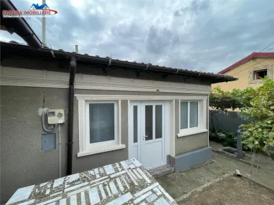 Casa de vanzare zona Alexandru cel Bun Tulcea - foto 2