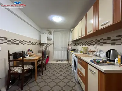 Apartament 2 camere de vanzare zona Il Caragiale Tulcea - foto 5