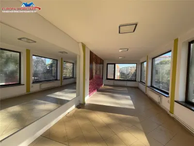 Spatiu de inchiriat  zona ultracentrala Tulcea - Tulcea