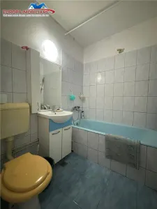 Apartament 3 camere de vanzare zona centrala Tulcea - foto 8