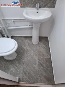 Apartament 3 camere de inchiriat zona E3 -Tulcea - foto 6