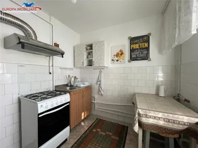 Apartament 3 camere de inchiriat zona E3 -Tulcea - foto 7