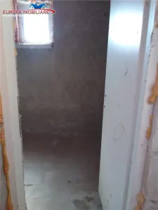 Casa P+M si teren intravilan de vanzare in localitatea Patlageanca-jud Tulcea - foto 4